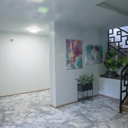 Corvin House 3* Hunedoara